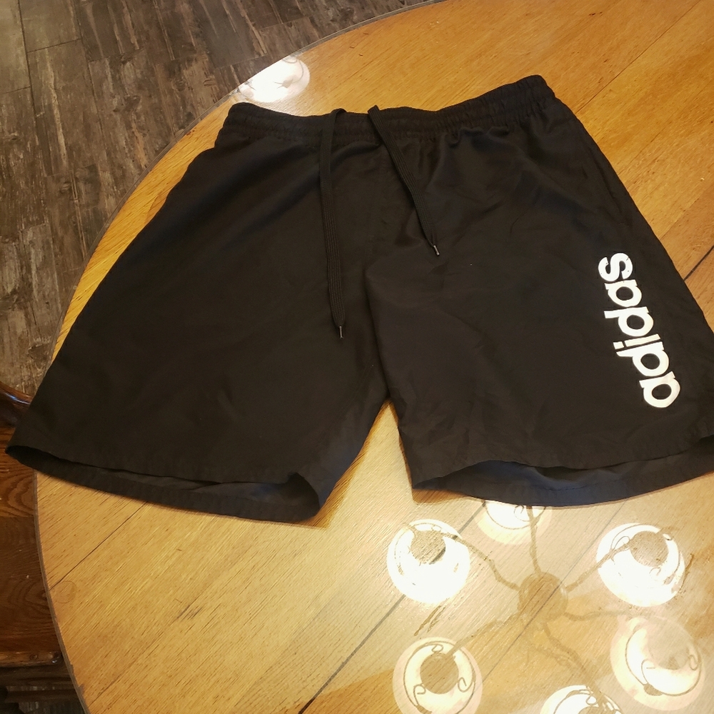 Adidas shortss